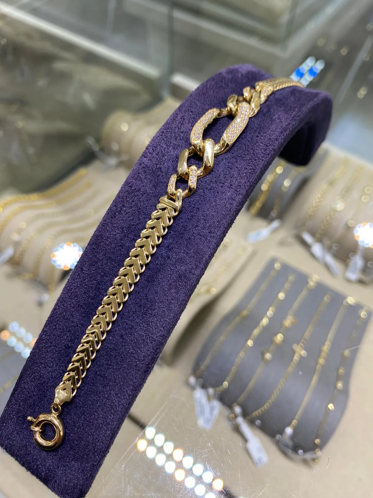 Gourmet Chain