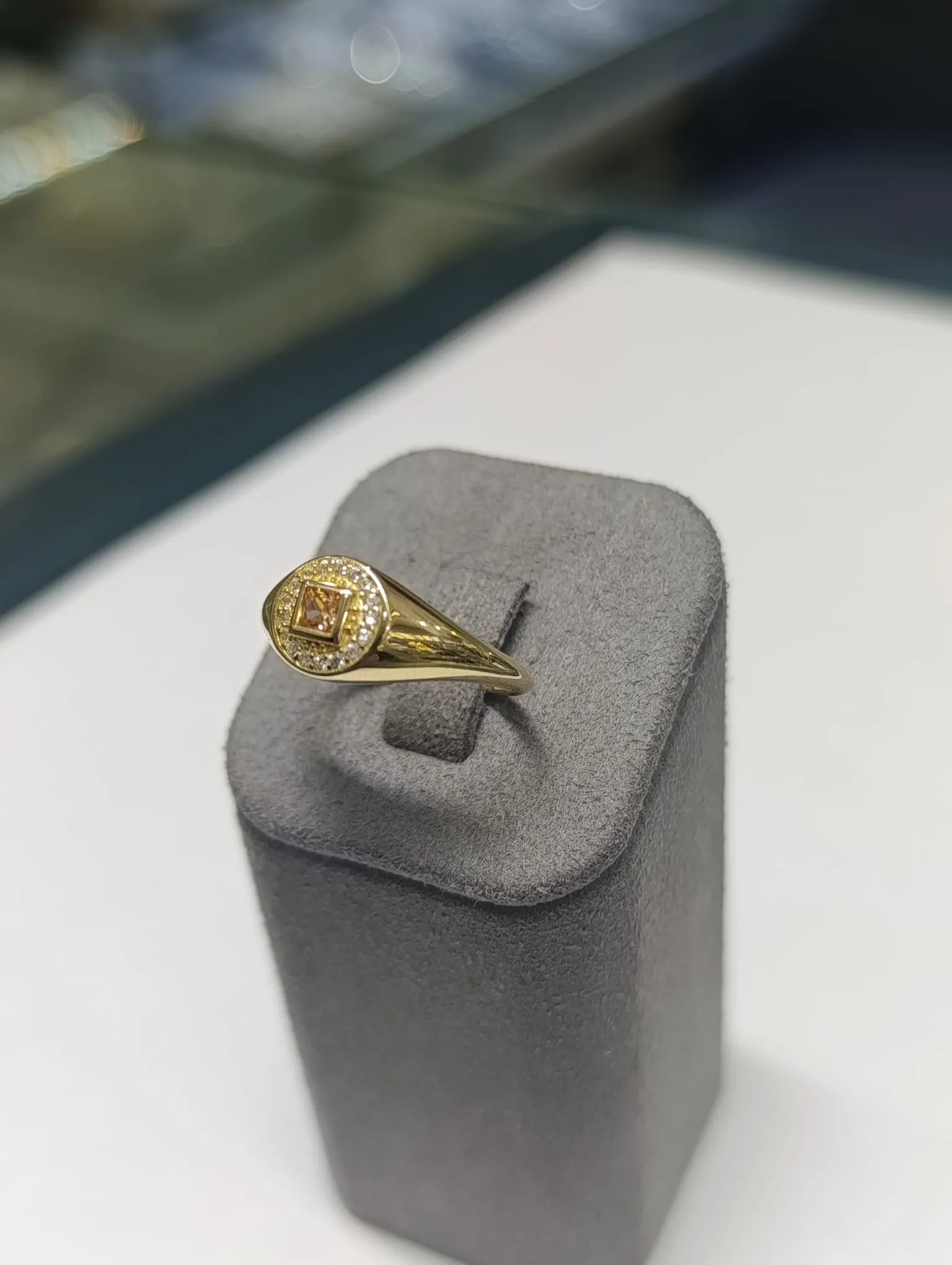 Ortasi Baget Şans Yüzüğü 