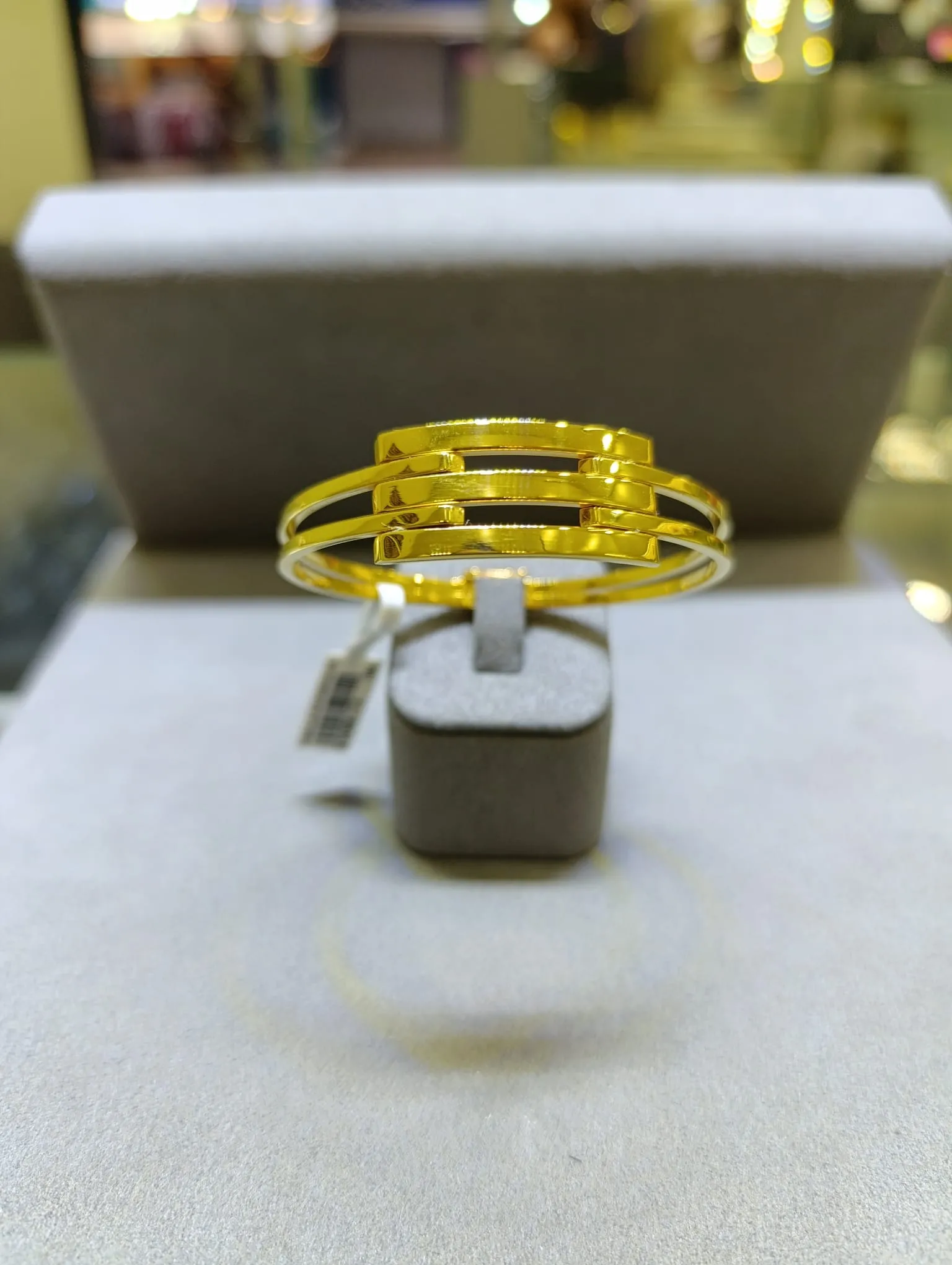 Sarı Kaburga Kelepçe