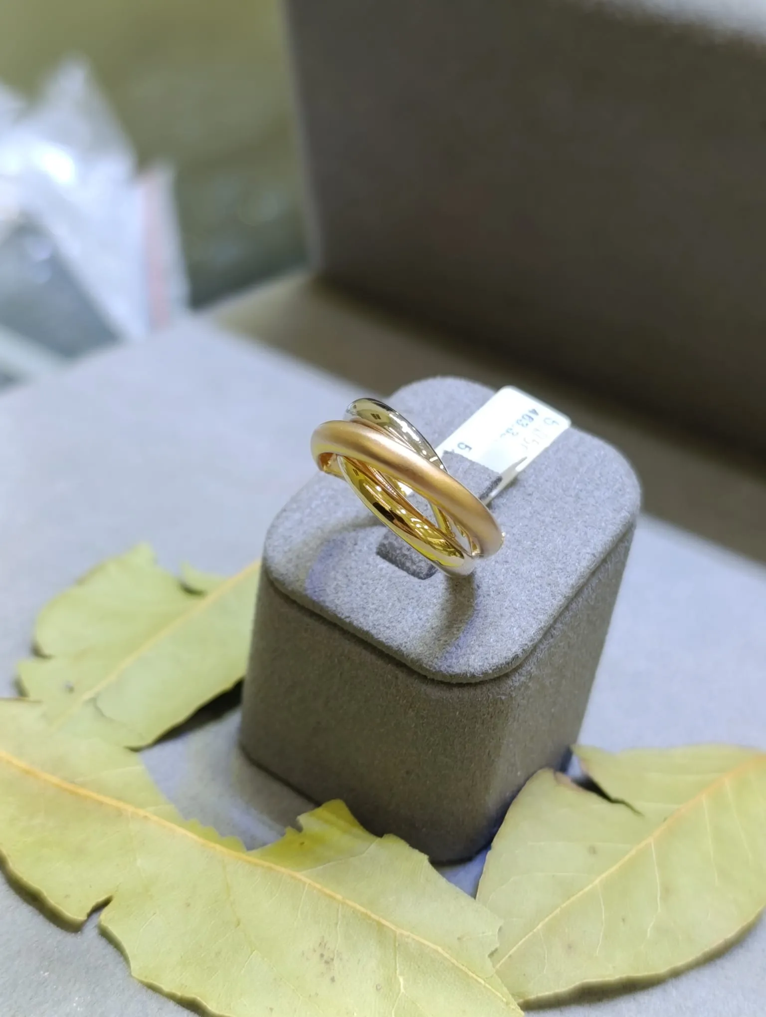 3 Renkli Hallow Yüzük