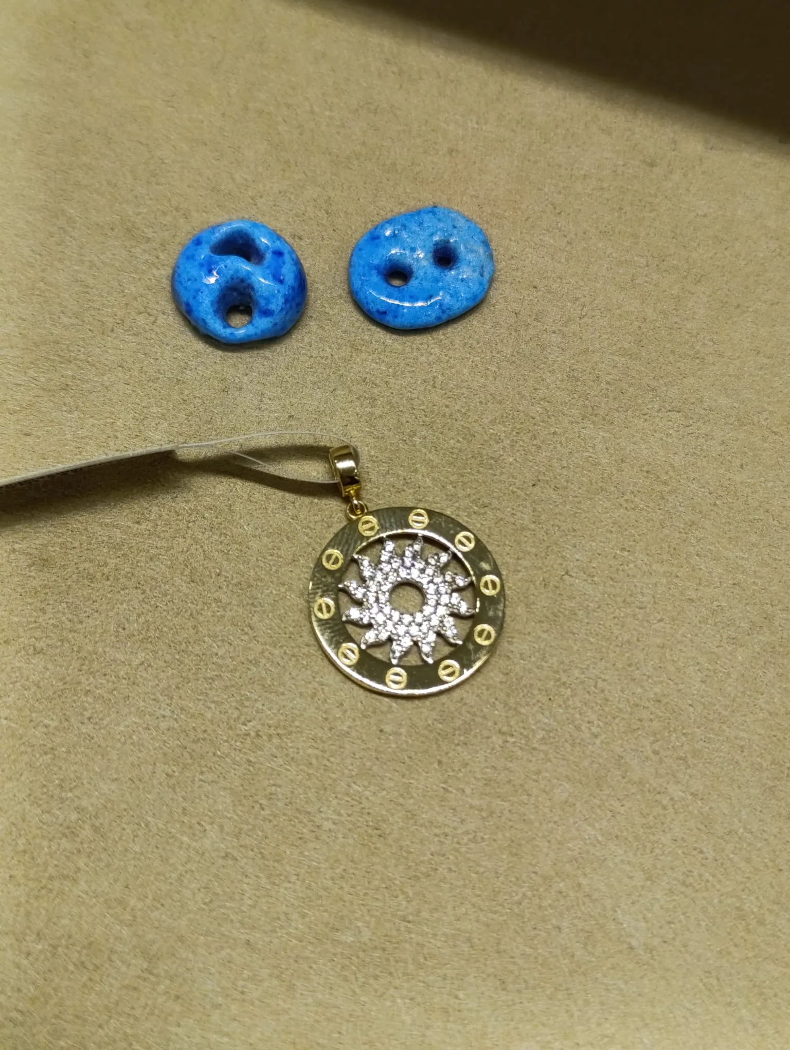 İtalyan Güneş desenli Kolye Ucu