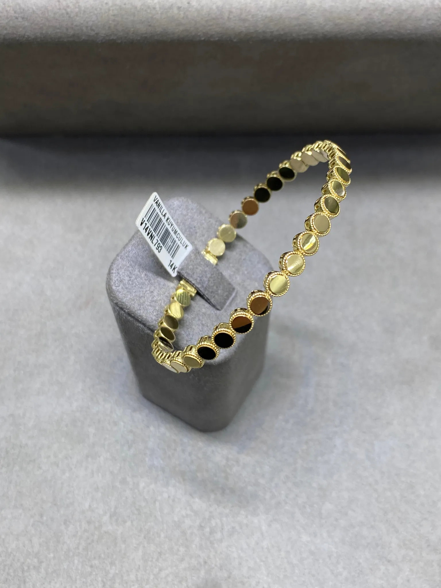 Frank Yuvarlak Kelepçe