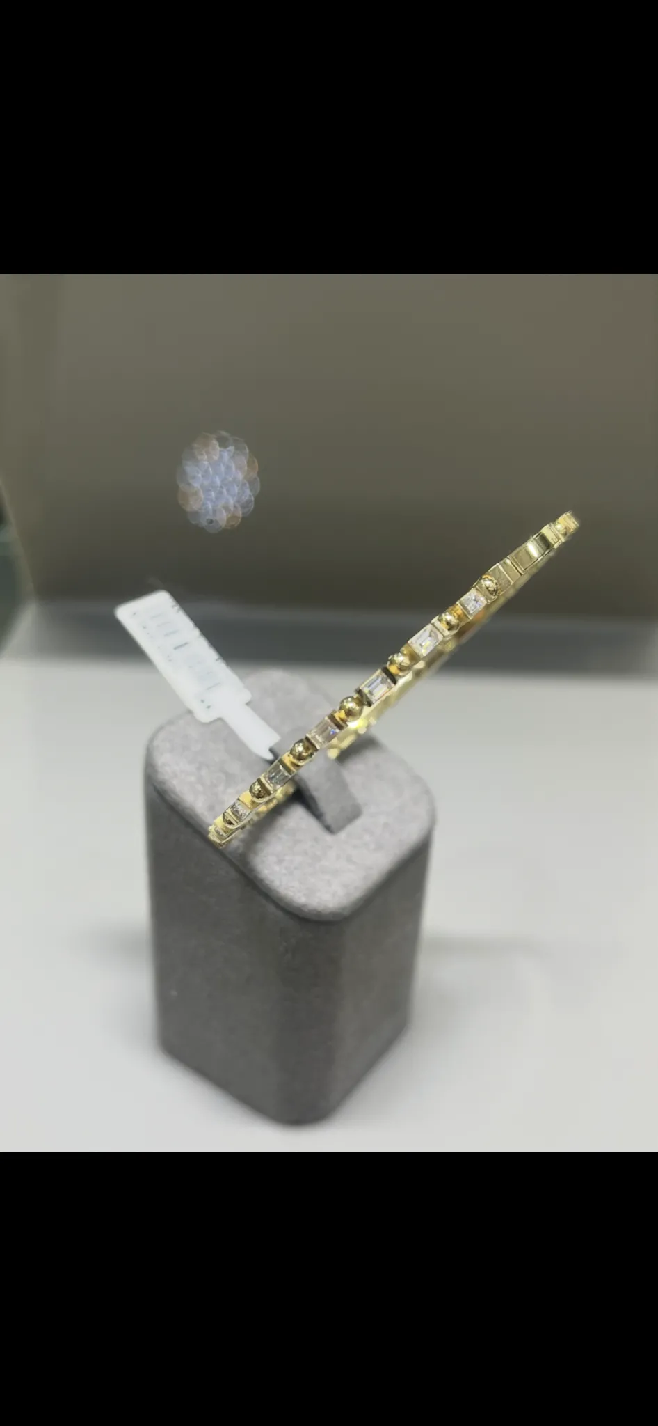 Minimalist  Sıra Taşlı Kelepçe