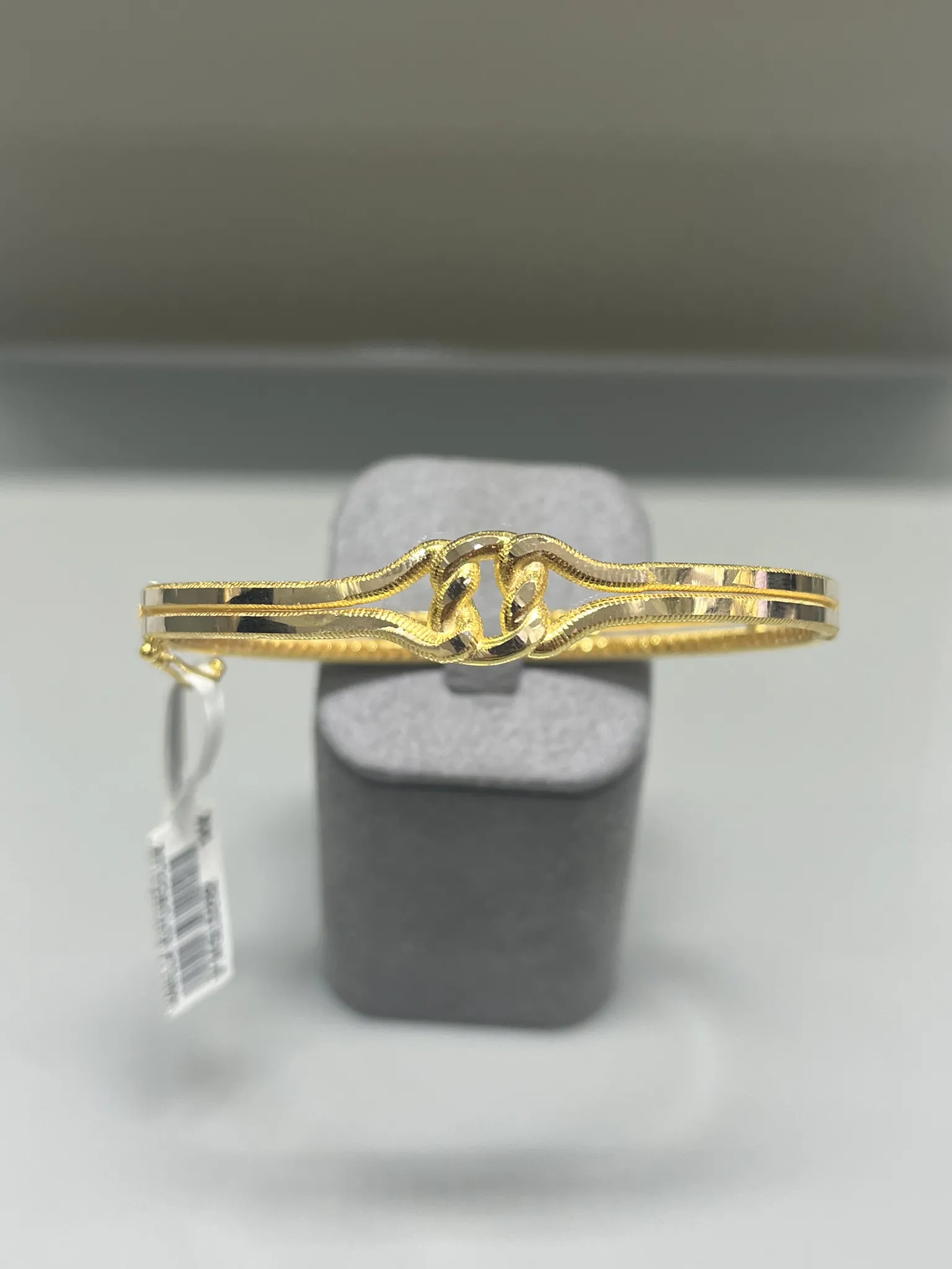 Sonsuz Döngü Kelepçe